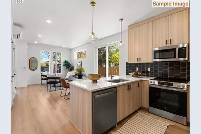 6026 NE Mason St #3, Portland, OR 97218 - Photo 9