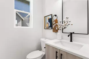 6026 NE Mason St, Portland, OR 97218 - Photo 13