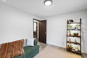 11825 SE Ankeny St, Portland, OR 97216 - Photo 23