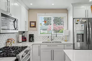 8470 SE Hood St, Clackamas, OR 97015 - Photo 15