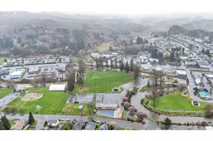 863 NE Poplar St, Clatskanie, OR 97016 - Photo 31