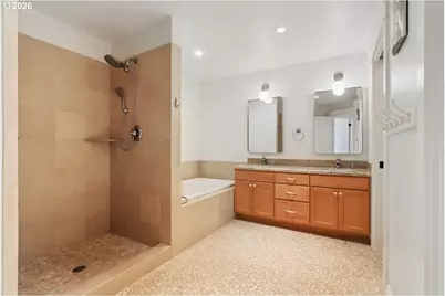 17151 Wall St, Lake Oswego, OR 97034 - Photo 27