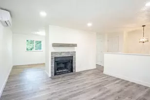 16935 NE Glisan St, Portland, OR 97230 - Photo 15