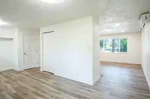 16935 NE Glisan St, Portland, OR 97230 - Photo 17