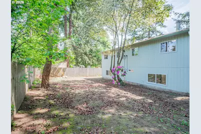 16935 NE Glisan St, Portland, OR 97230 - Photo 5