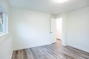 16935 NE Glisan St, Portland, OR 97230 - Photo 27