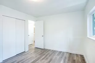 16935 NE Glisan St, Portland, OR 97230 - Photo 29