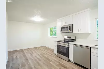 16935 NE Glisan St, Portland, OR 97230 - Photo 19