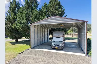 375 Acorn Dr, Roseburg, OR 97470 - Photo 37