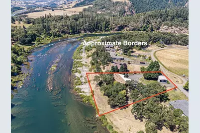 375 Acorn Dr, Roseburg, OR 97470 - Photo 9