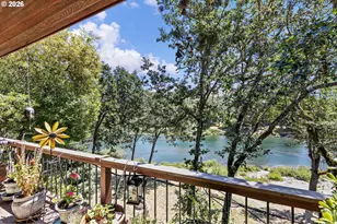 375 Acorn Dr, Roseburg, OR 97470 - Photo 11