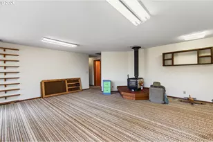 30013 Maple Dr, Rainier, OR 97048 - Photo 17