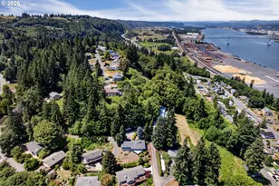 30013 Maple Dr, Rainier, OR 97048 - Photo 29