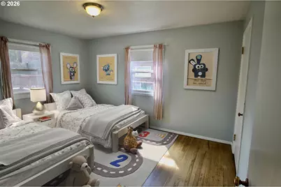 1724 E 13th St, The Dalles, OR 97058 - Photo 5