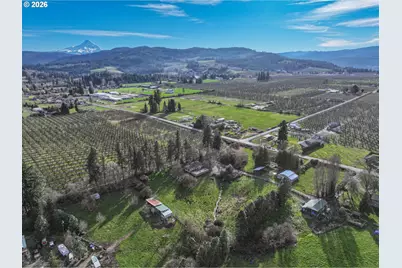 2739 Wyeast Rd, Hood River, OR 97031 - Photo 11