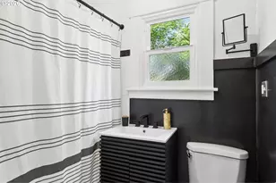 2720 SE 66th Ave, Portland, OR 97206 - Photo 15