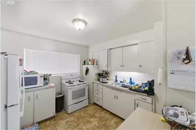 1707 Grant St, North Bend, OR 97459 - Photo 33