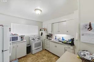1707 Grant St, North Bend, OR 97459 - Photo 33