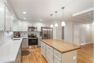 10416 NW 23rd Ave, Vancouver, WA 98685 - Photo 5