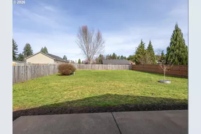 304 E Wilson St, Yacolt, WA 98675 - Photo 25
