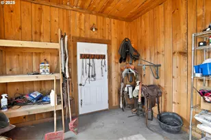 50251 Bennett Ln, Medical Springs, OR 97814 - Photo 29