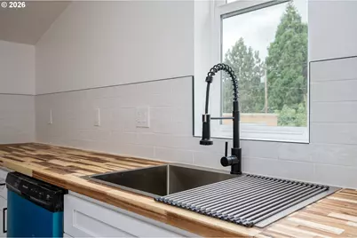7028 N Saint Louis Ave, Portland, OR 97203 - Photo 19