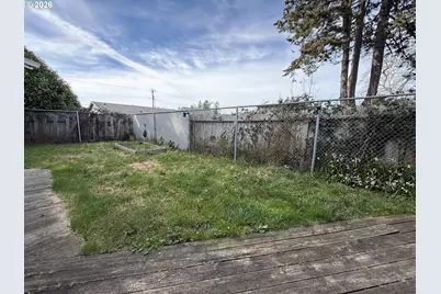 515 Pacific Ave, Brookings, OR 97415 - Photo 37