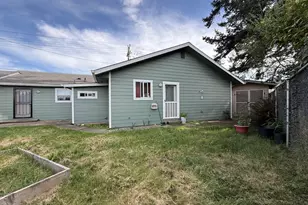 515 Pacific Ave, Brookings, OR 97415 - Photo 41