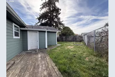 515 Pacific Ave, Brookings, OR 97415 - Photo 35