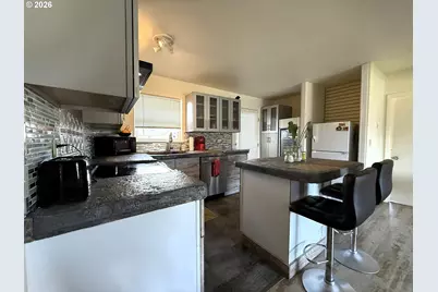 515 Pacific Ave, Brookings, OR 97415 - Photo 19