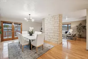 1203 SE Kibling Ave, Troutdale, OR 97060 - Photo 7