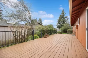 1203 SE Kibling Ave, Troutdale, OR 97060 - Photo 37