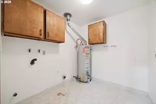 1203 SE Kibling Ave, Troutdale, OR 97060 - Photo 33