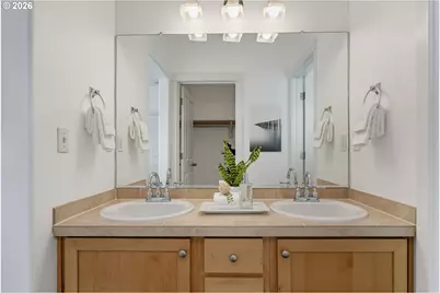 10757 NE Red Wing Way #201, Hillsboro, OR 97006 - Photo 17