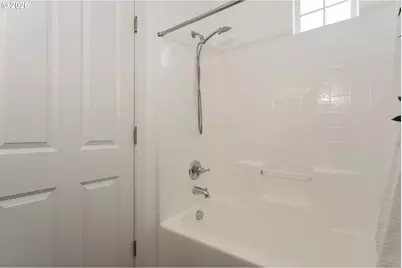 10757 NE Red Wing Way #201, Hillsboro, OR 97006 - Photo 23
