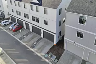 3382 SE Brookwood Ave, Hillsboro, OR 97123 - Photo 21