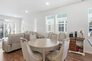 3382 SE Brookwood Ave, Hillsboro, OR 97123 - Photo 7