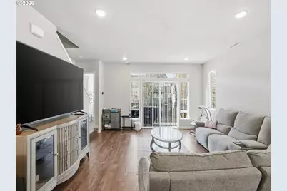 3382 SE Brookwood Ave, Hillsboro, OR 97123 - Photo 5