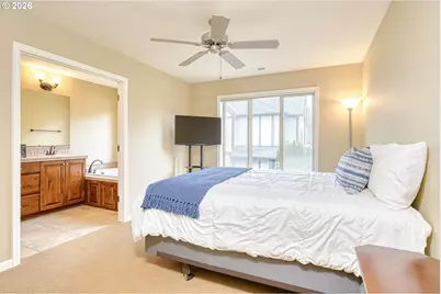 28811 SW Costa Cir, Wilsonville, OR 97070 - Photo 17