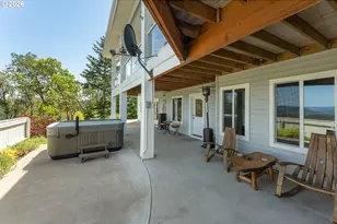 462 Lillian Ln, Roseburg, OR 97471 - Photo 9
