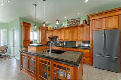 462 Lillian Ln, Roseburg, OR 97471 - Photo 23