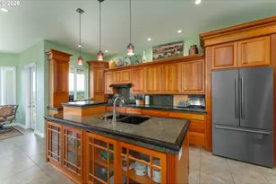 462 Lillian Ln, Roseburg, OR 97471 - Photo 23