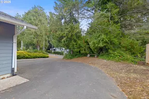 665 SE Indian Trl Ave, Depoe Bay, OR 97341 - Photo 37