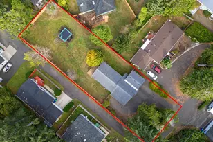 665 SE Indian Trl Ave, Depoe Bay, OR 97341 - Photo 3