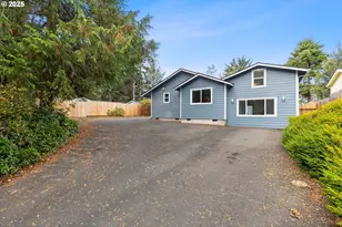 665 SE Indian Trl Ave, Depoe Bay, OR 97341 - Photo 47
