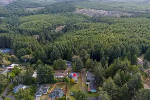 665 SE Indian Trl Ave, Depoe Bay, OR 97341 - Photo 45