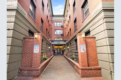 2109 NW Irving St #101, Portland, OR 97210 - Photo 1