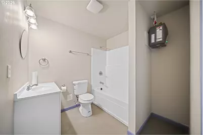 7505 SE Otty St, Milwaukie, OR 97222 - Photo 23