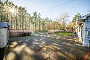 7505 SE Otty St, Milwaukie, OR 97222 - Photo 33