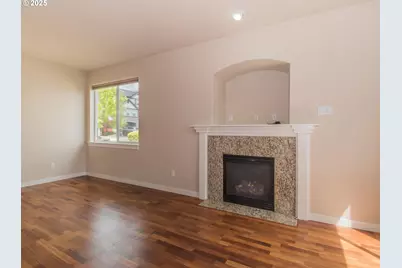 13052 SE Meadehill Ave, Happy Valley, OR 97086 - Photo 9